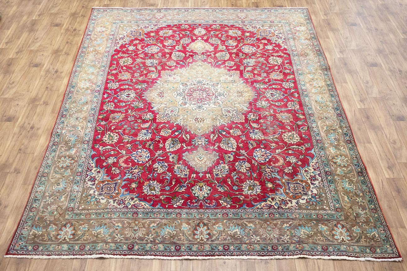 9'8x13'3 Hand Knotted Traditional Floral Oriental Wool Rug - Image 1
