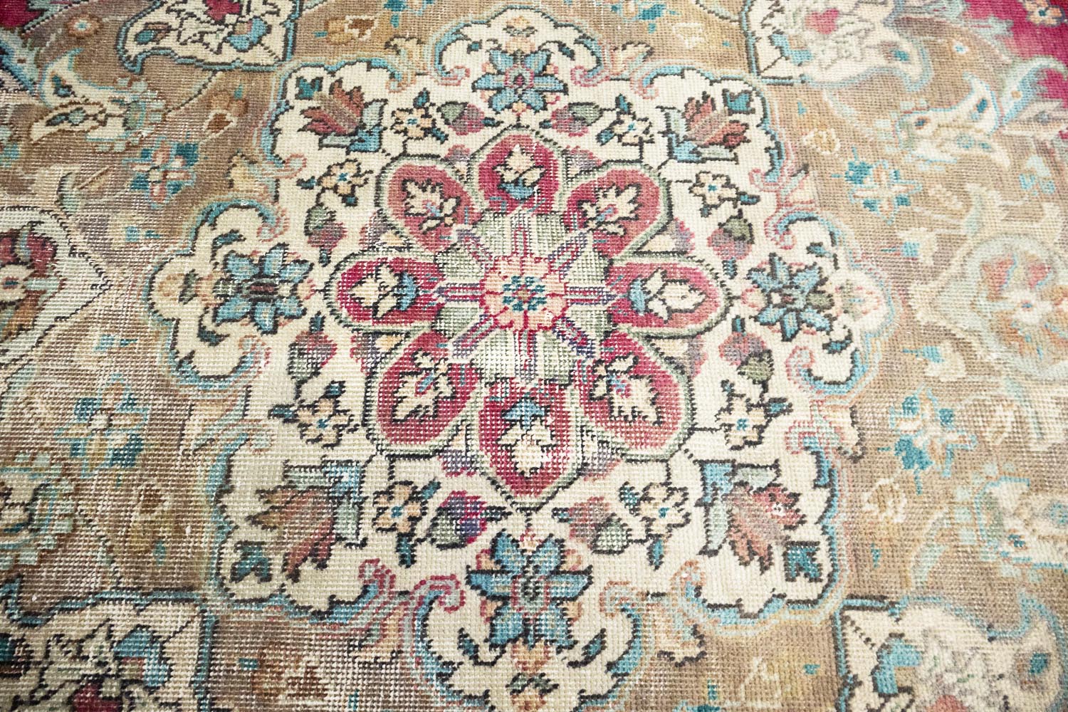 9'8x13'3 Hand Knotted Traditional Floral Oriental Wool Rug - Image 7