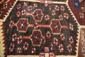 3'9x6'6 Hand Knotted Floral Traditional Oriental Wool Rug