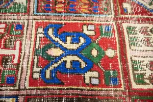 5'0x6'5 Hand Knotted Tribal Pictorial Oriental Wool Rug