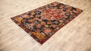 5'2x9'3 Hand Knotted Floral Classic Oriental Wool Rug