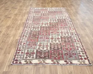 4'9x9'9 Hand Knotted Tribal Geometric Oriental Wool Rug