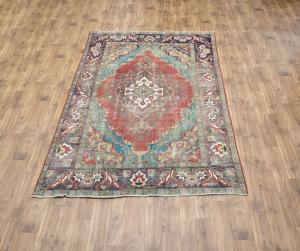 6'4x9'4 Hand Knotted Muted Floral Classic Oriental Wool Rug
