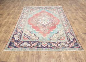 6'4x9'4 Hand Knotted Muted Floral Classic Oriental Wool Rug