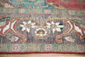 6'4x9'4 Hand Knotted Muted Floral Classic Oriental Wool Rug
