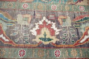 6'4x9'4 Hand Knotted Muted Floral Classic Oriental Wool Rug