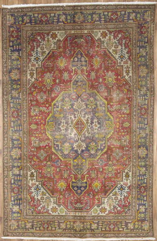 6'6x9'11 Hand Knotted Muted Floral Classic Oriental Wool Rug