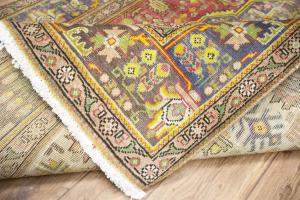 6'6x9'11 Hand Knotted Muted Floral Classic Oriental Wool Rug