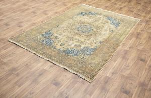 6'3x9'3 Hand Knotted Muted Floral Classic Oriental Wool Rug