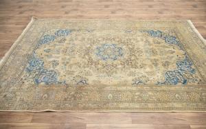 6'3x9'3 Hand Knotted Muted Floral Classic Oriental Wool Rug
