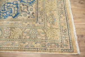 6'3x9'3 Hand Knotted Muted Floral Classic Oriental Wool Rug