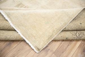 6'7x9'7 Hand Knotted Floral Classic Oriental Wool Rug