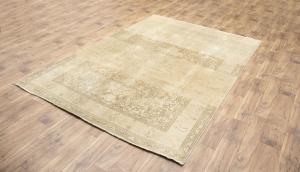 6'7x9'7 Hand Knotted Floral Classic Oriental Wool Rug