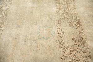 6'7x9'7 Hand Knotted Floral Classic Oriental Wool Rug