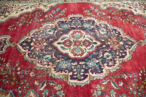 6'6x9'10 Hand Knotted Floral Classic Oriental Wool Rug
