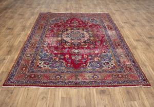 6'5x9'4 Hand Knotted Floral Classic Oriental Wool Rug