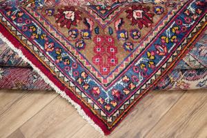 6'5x9'4 Hand Knotted Floral Classic Oriental Wool Rug