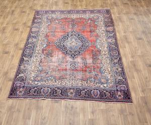 7'1x10'6 Hand Knotted Floral Classic Oriental Wool Rug