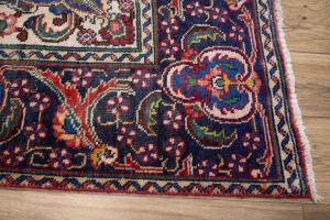 7'1x10'6 Hand Knotted Floral Classic Oriental Wool Rug