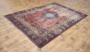 7'1x10'6 Hand Knotted Floral Classic Oriental Wool Rug