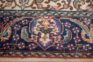 7'1x10'6 Hand Knotted Floral Classic Oriental Wool Rug