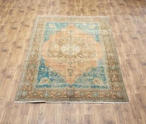 6'7x9'7 Hand Knotted Floral Classic Oriental Wool Rug