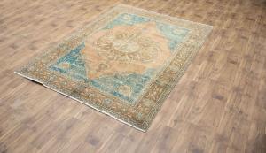 6'7x9'7 Hand Knotted Floral Classic Oriental Wool Rug
