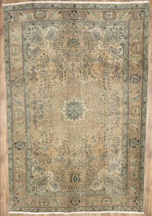 6'6x9'11 Hand Knotted Floral Classic Oriental Wool Rug