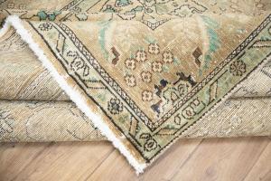 6'6x9'11 Hand Knotted Floral Classic Oriental Wool Rug