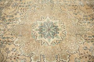 6'6x9'11 Hand Knotted Floral Classic Oriental Wool Rug