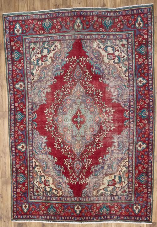 6'4x9'5 Hand Knotted Floral Classic Oriental Wool Rug