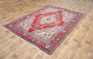 6'4x9'5 Hand Knotted Floral Classic Oriental Wool Rug
