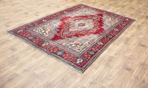 6'4x9'5 Hand Knotted Floral Classic Oriental Wool Rug