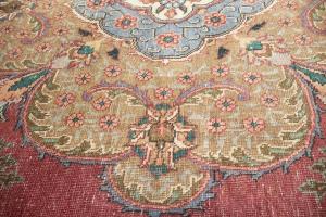 9'7 x 13'0 Hand Knotted Traditional Red Floral Wool Rug