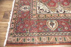 9'7 x 13'0 Hand Knotted Traditional Red Floral Wool Rug