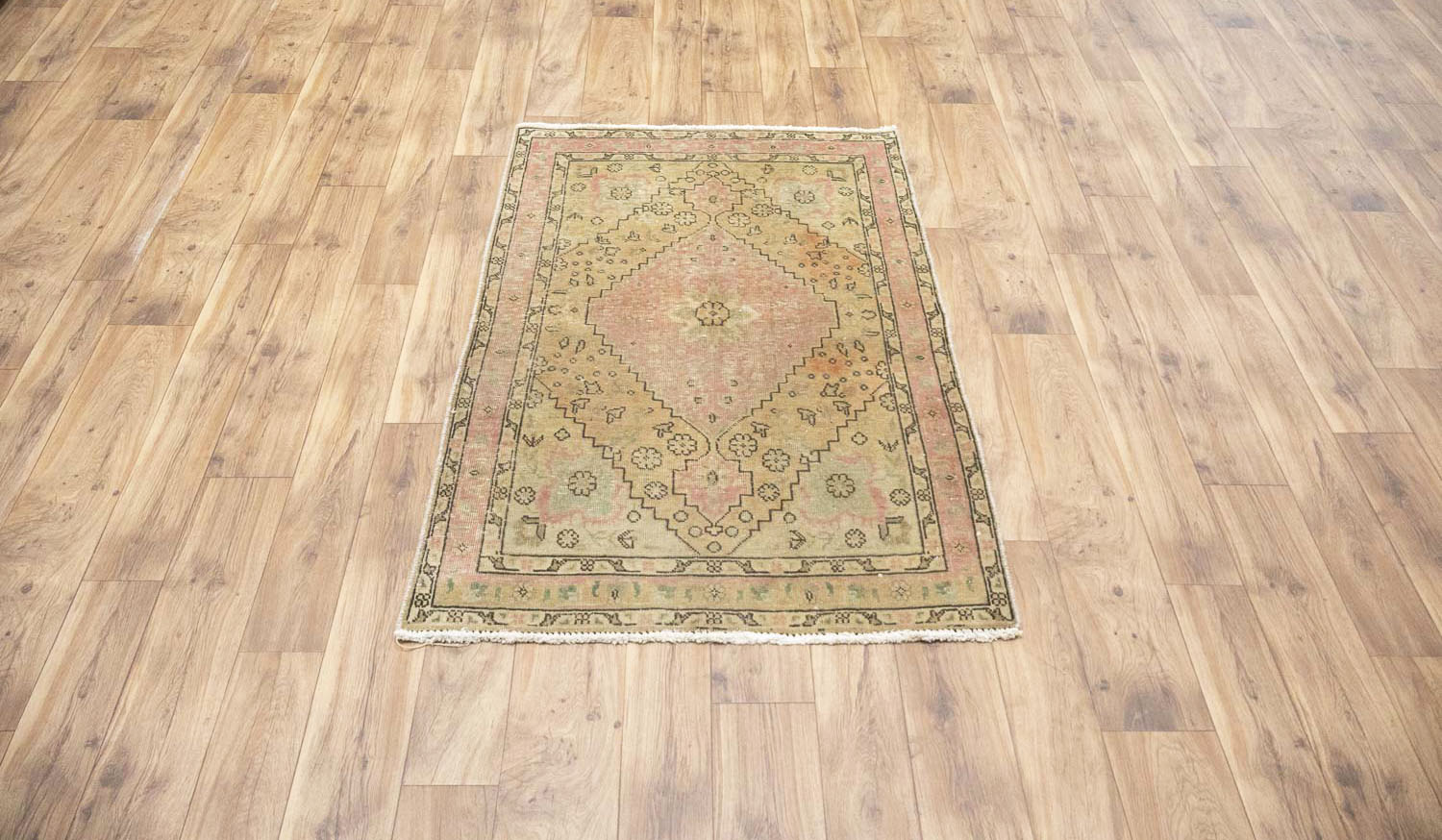 3'3x5'0 Hand Knotted Traditional Floral Oriental Wool Rug - Image 3