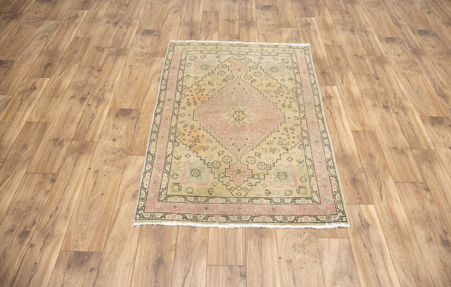 3'3x5'0 Hand Knotted Traditional Floral Oriental Wool Rug - Image 13
