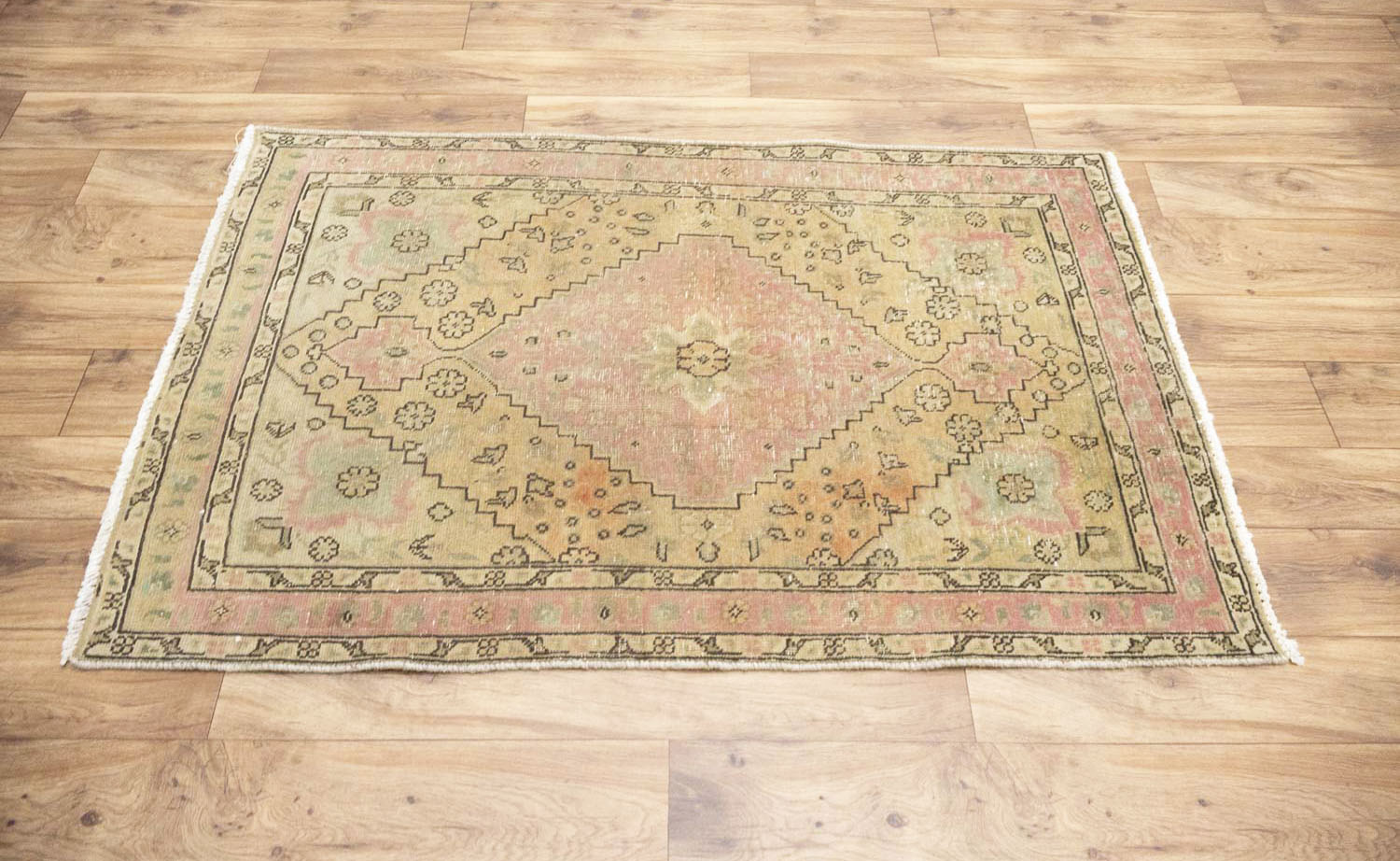 3'3x5'0 Hand Knotted Traditional Floral Oriental Wool Rug - Image 5