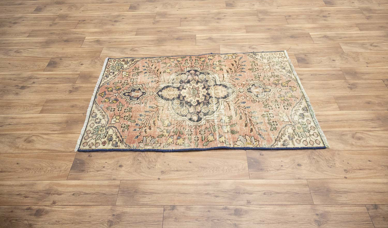 3'1x4'4 Hand Knotted Traditional Geometric Oriental Wool Rug - Image 5