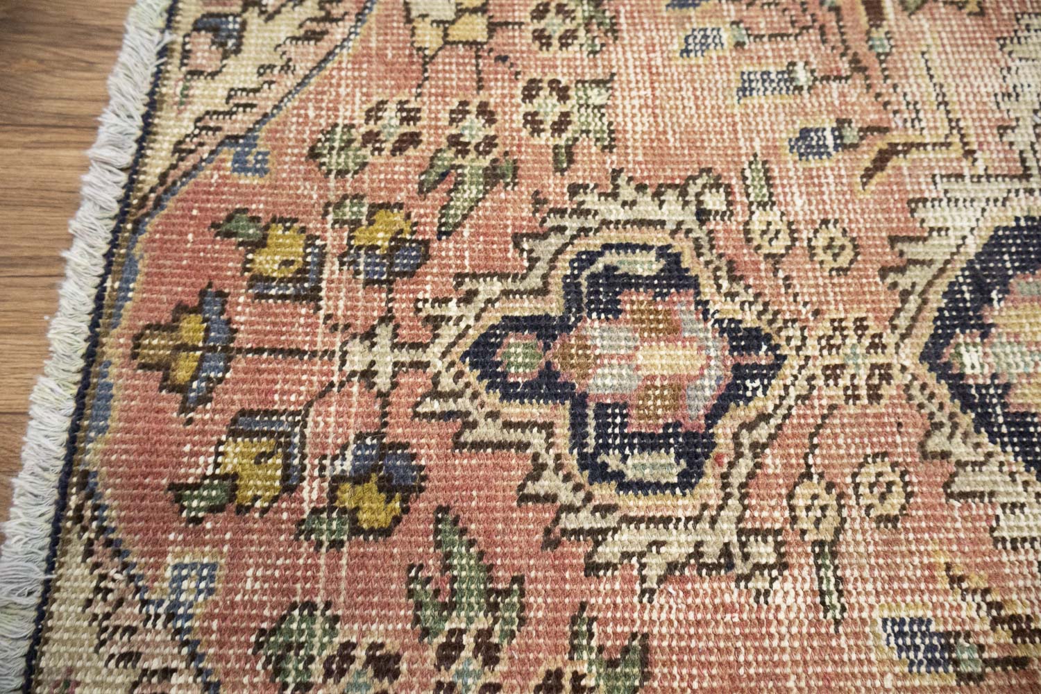 3'1x4'4 Hand Knotted Traditional Geometric Oriental Wool Rug - Image 9