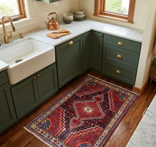 2'9x4'5 Hand Knotted Tribal Geometric Oriental Wool Rug