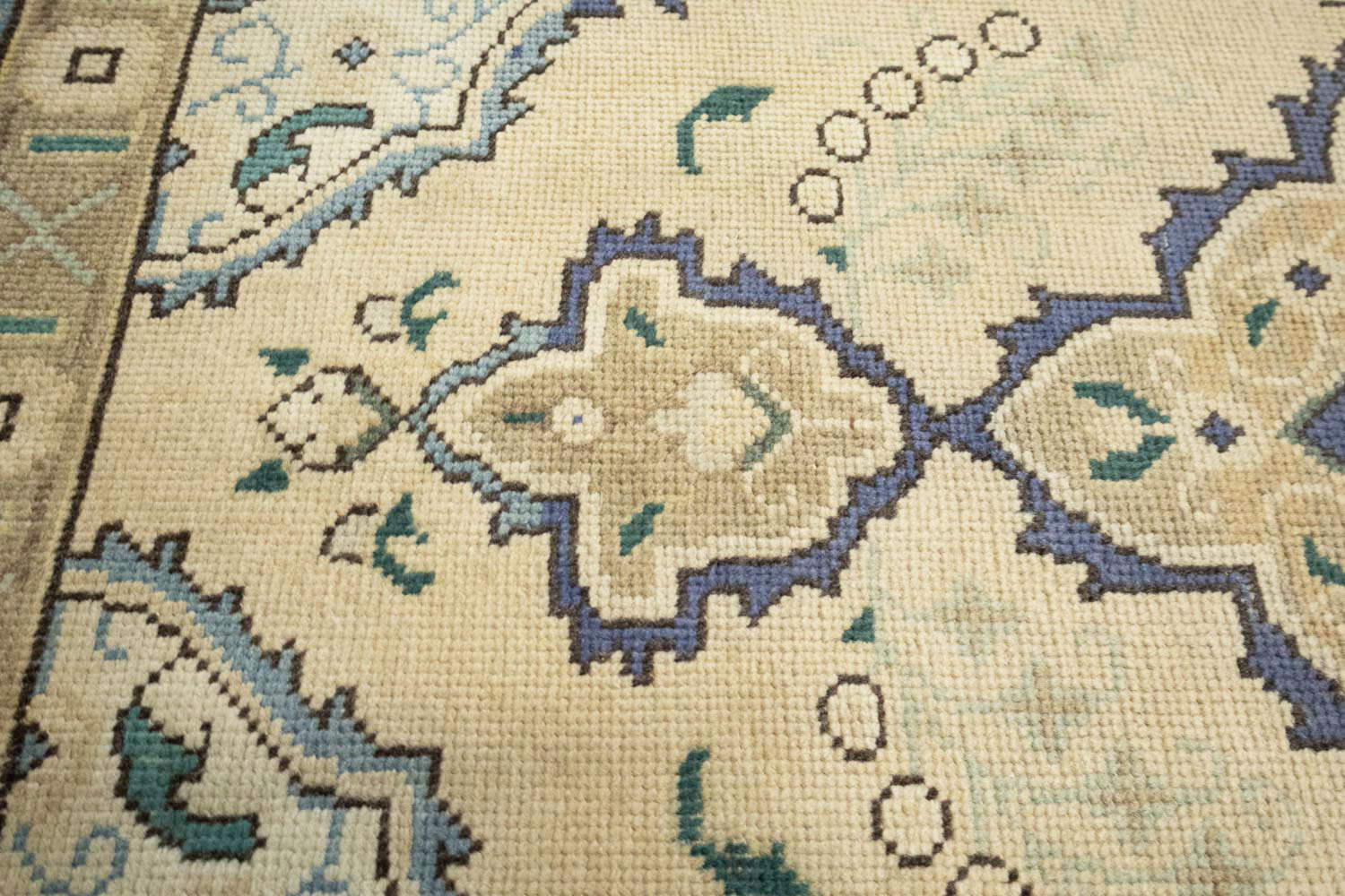 3'1x4'9 Hand Knotted Tribal Floral Oriental Wool Rug - Image 8