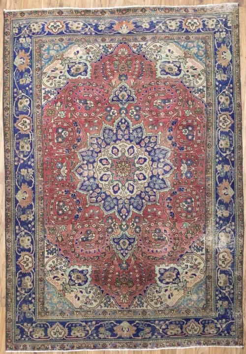 6'9x9'9 Hand Knotted Floral Traditional Oriental Wool Rug