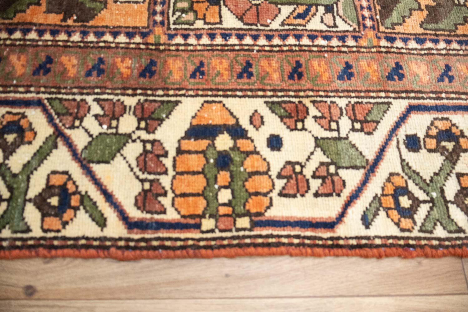 6'6x9'4 Hand Knotted Tribal Pictorial Oriental Wool Rug - Image 10
