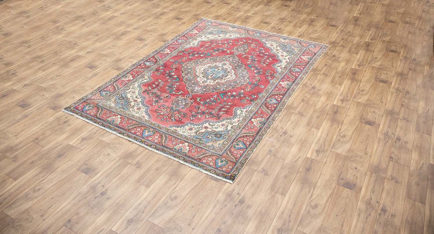 6'2x9'6 Hand Knotted Tribal Pictorial Oriental Wool Rug - Image 4