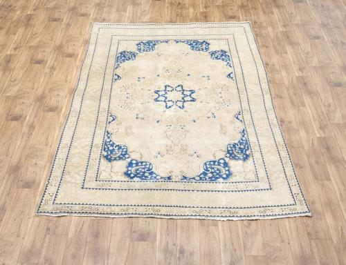 6'3x9'3 Hand Knotted Cream Floral Classic Oriental Wool Rug