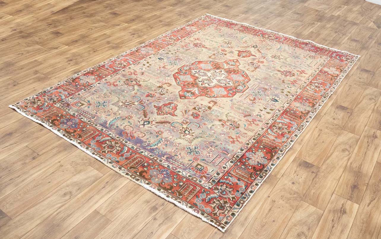 6'6x9'9 Hand Knotted Floral Classic Oriental Wool Rug - Image 8