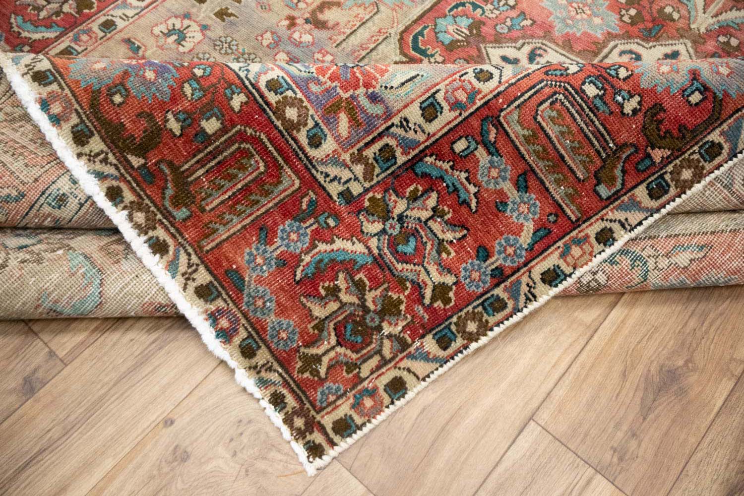 6'6x9'9 Hand Knotted Floral Classic Oriental Wool Rug - Image 19