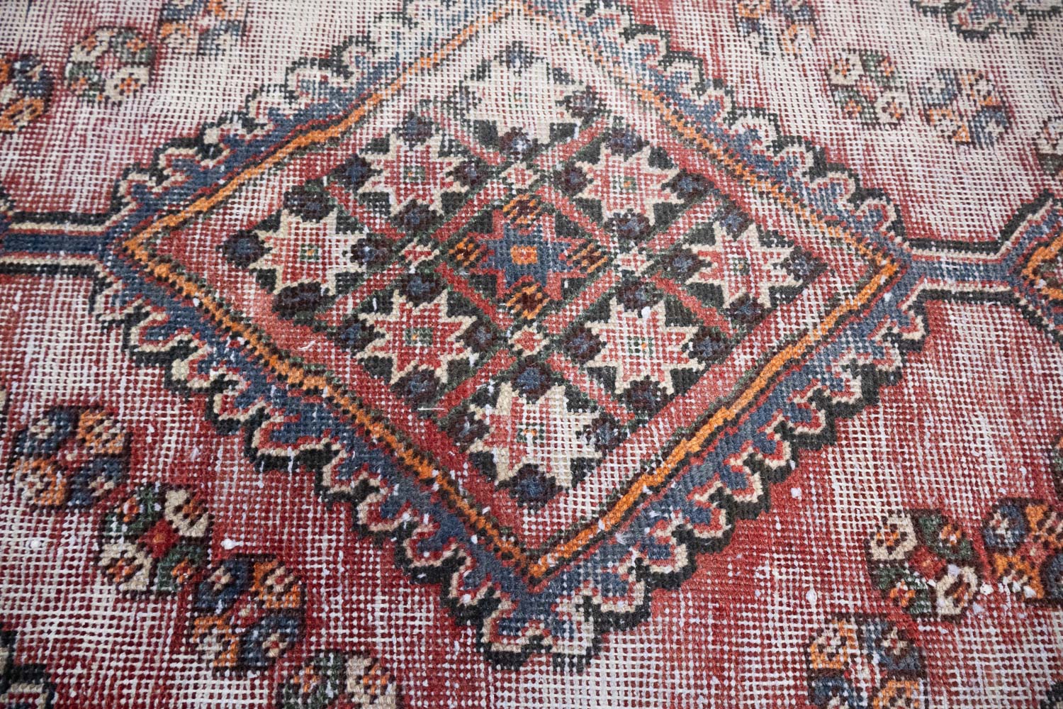 6'9x9'3 Hand Knotted Geometric Tribal Oriental Wool Rug - Image 12