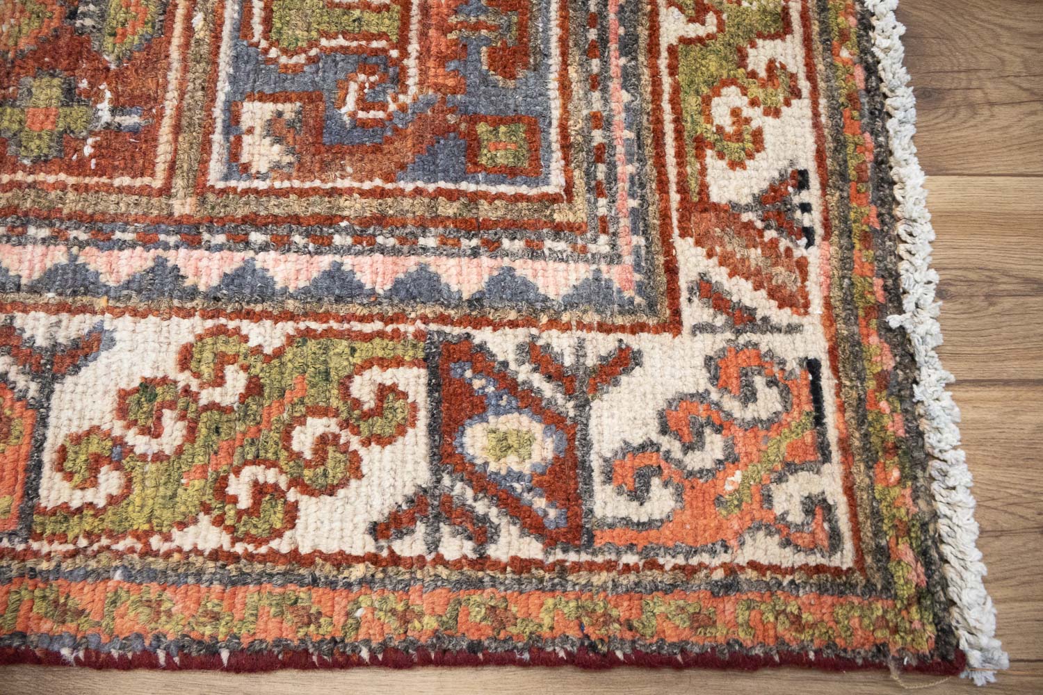 6'9x9'9 Hand Knotted Floral Tribal Oriental Wool Rug - Image 7